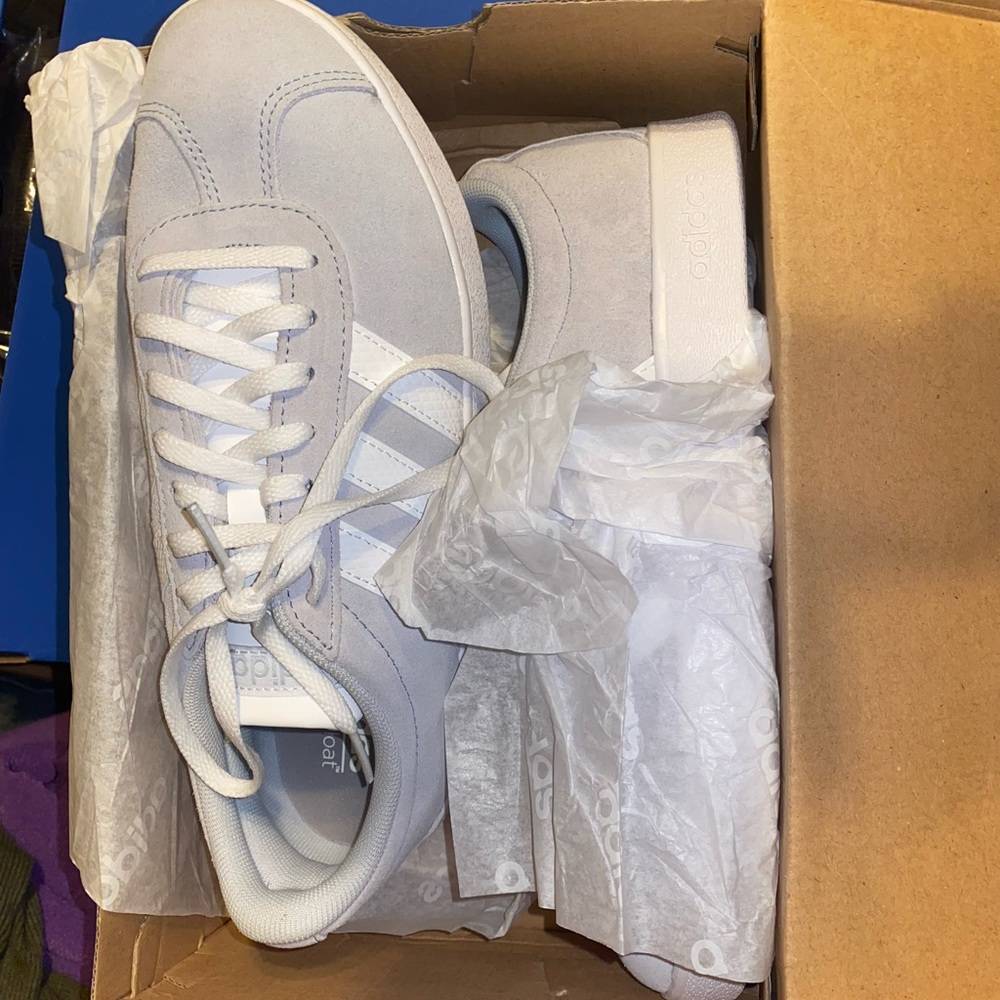 Adidas shoes size 8
